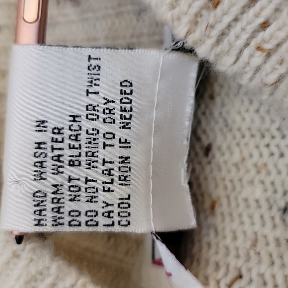 Milano Design Group Vintage Tan And Brown Wool Blend Sweater - Size Medium - Picture 6 of 6